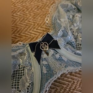 Victoria Secret Unlined Lace Bra New Without Tags